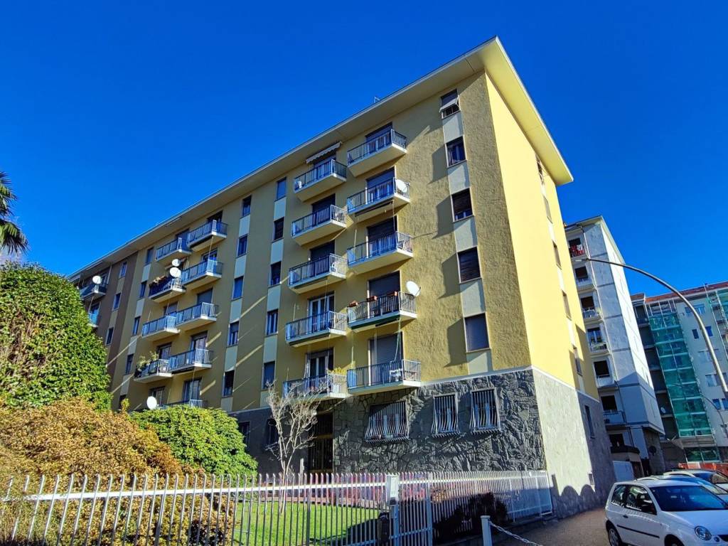 Appartamento a Biella in Via Luigi Serra - Foto 2