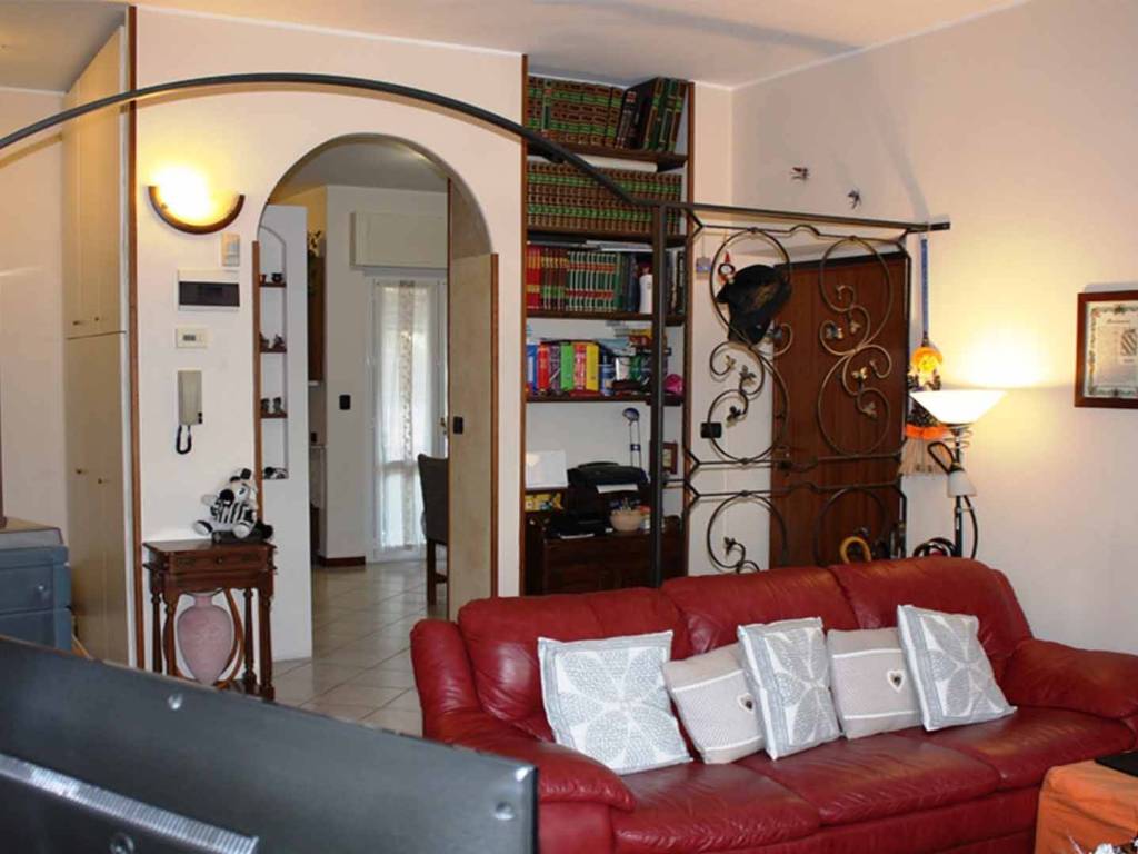 Appartamento a Baveno in Via Arnaldo Fraccaroli - Foto 3