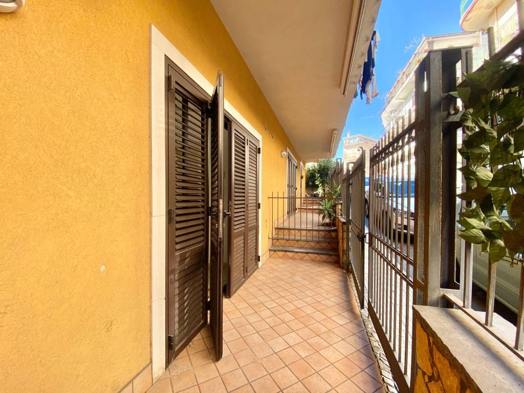 Box / garage a Giardini-naxos in Via Zara - Foto 5
