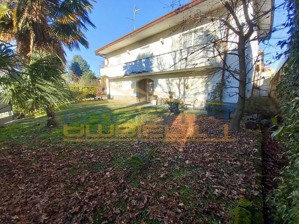 Villa a Barzanò in Via Prebone - Foto 2