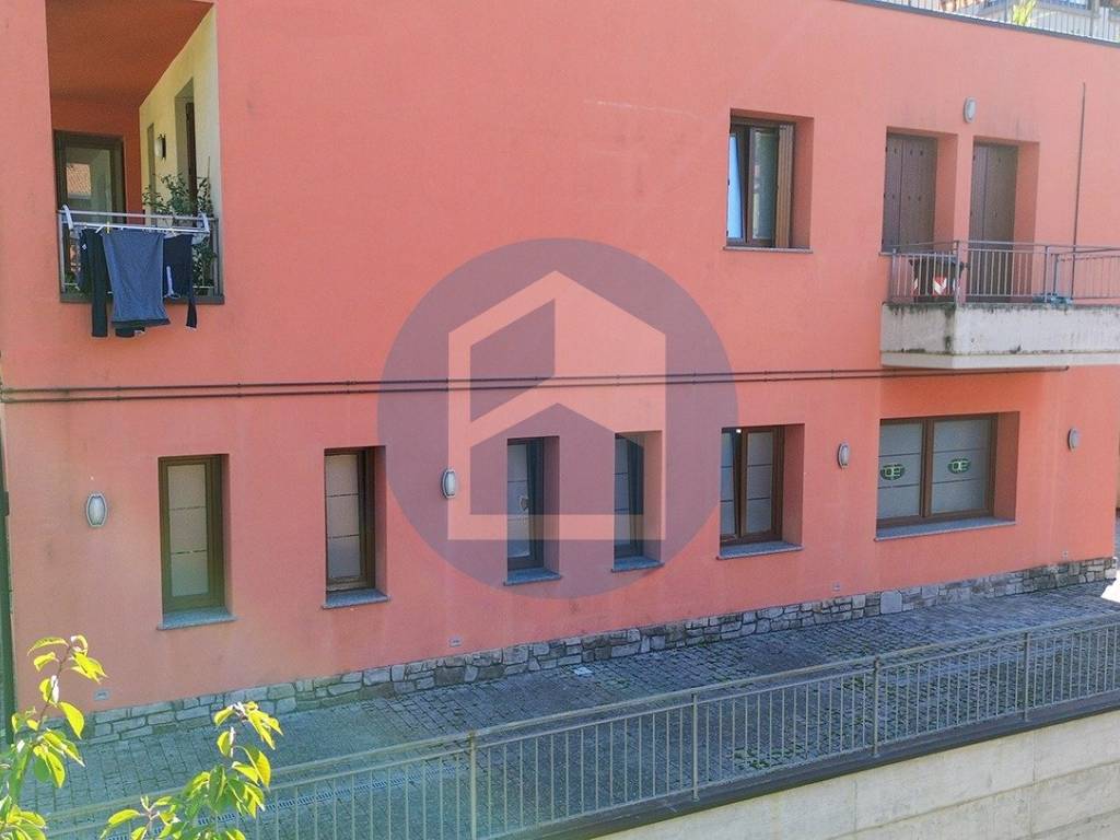 Appartamento a Breno in Breno BS 25043 Viale 28 Aprile - Foto 5