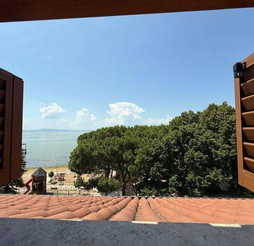 Appartamento a Passignano sul trasimeno in Viale Roma 10 - Foto 3