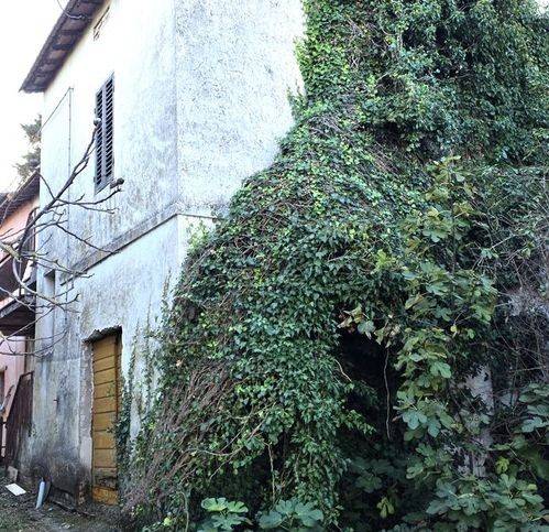 Rustico / casale a Perugia in Strada Settevalli 1155 - Foto 2