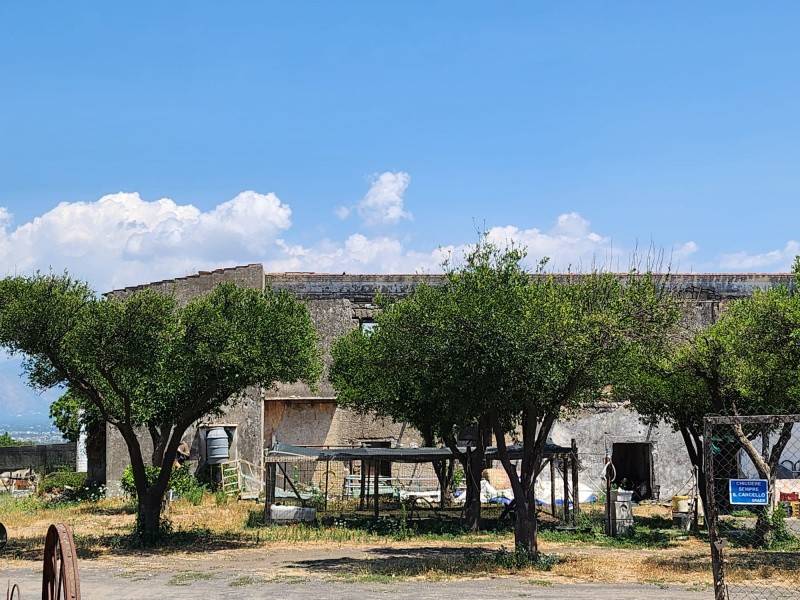 Rustico / casale a Somma vesuviana in Via Costantinopoli - Foto 2