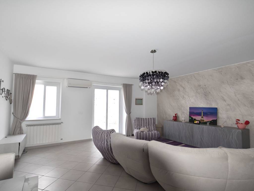 Appartamento a Avellino in Corso Vittorio Emanuele - Foto 4