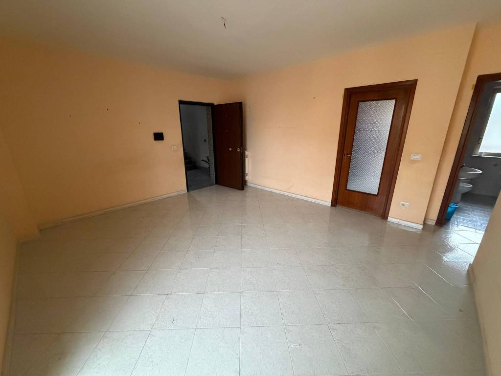 Appartamento a Giugliano in campania in Via Tolomeo, 25 - Foto 3