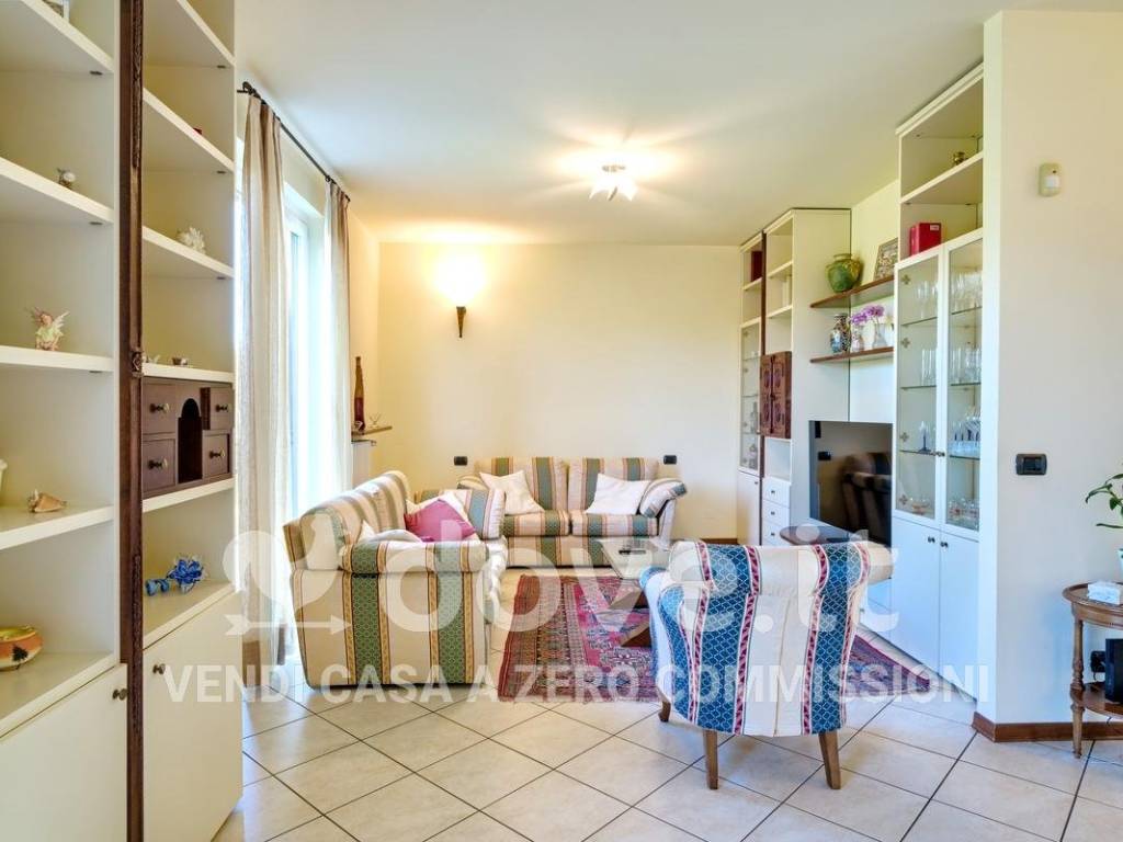 Villa a Olgiate comasco in via Natta - Foto 4