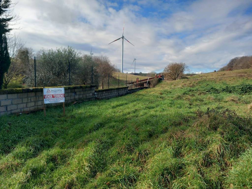 Terreno a Capodimonte in Strada Montecchio-Scomparti - Foto 3