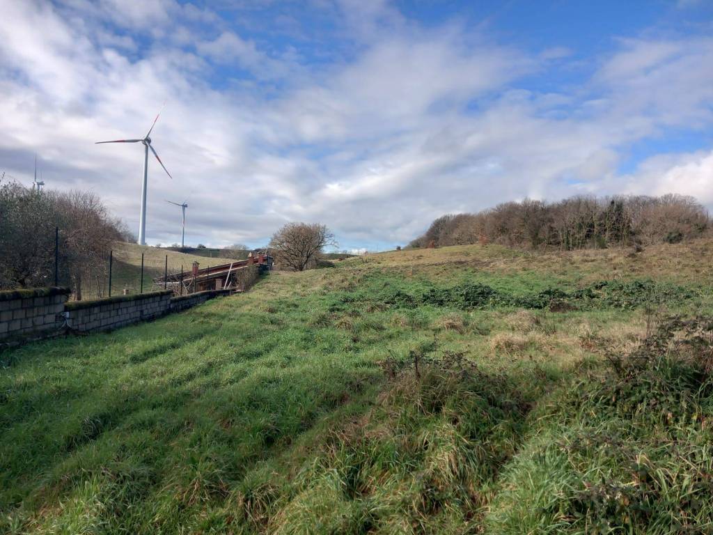 Terreno a Capodimonte in Strada Montecchio-Scomparti - Foto 5