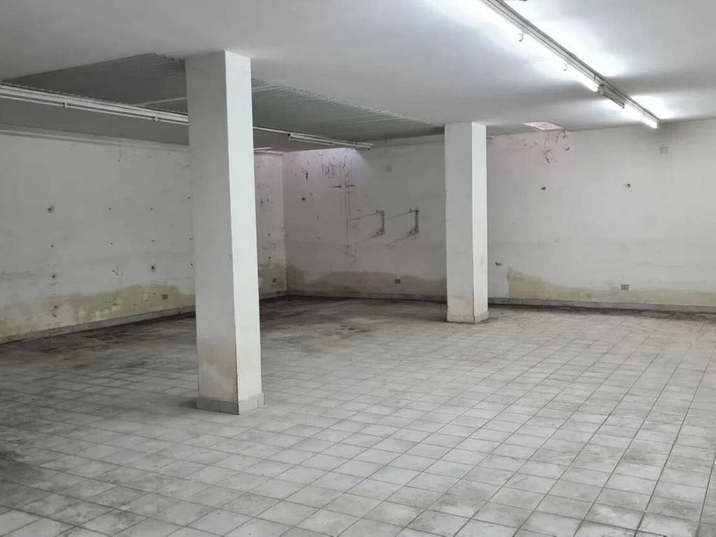 Box / garage a Casalbordino in Via Alcide De Gasperi - Foto 4