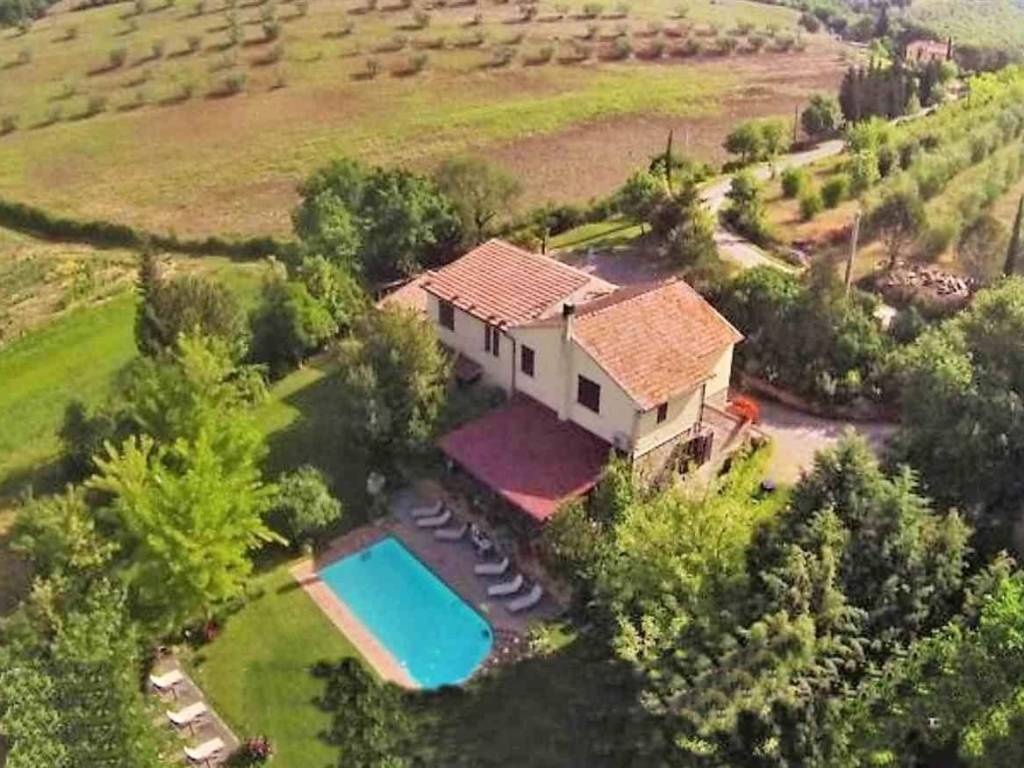 Rustico / casale a Cinigiano in ZONA PIANTAVERNA ZONA MONTECUCCO - Foto 2