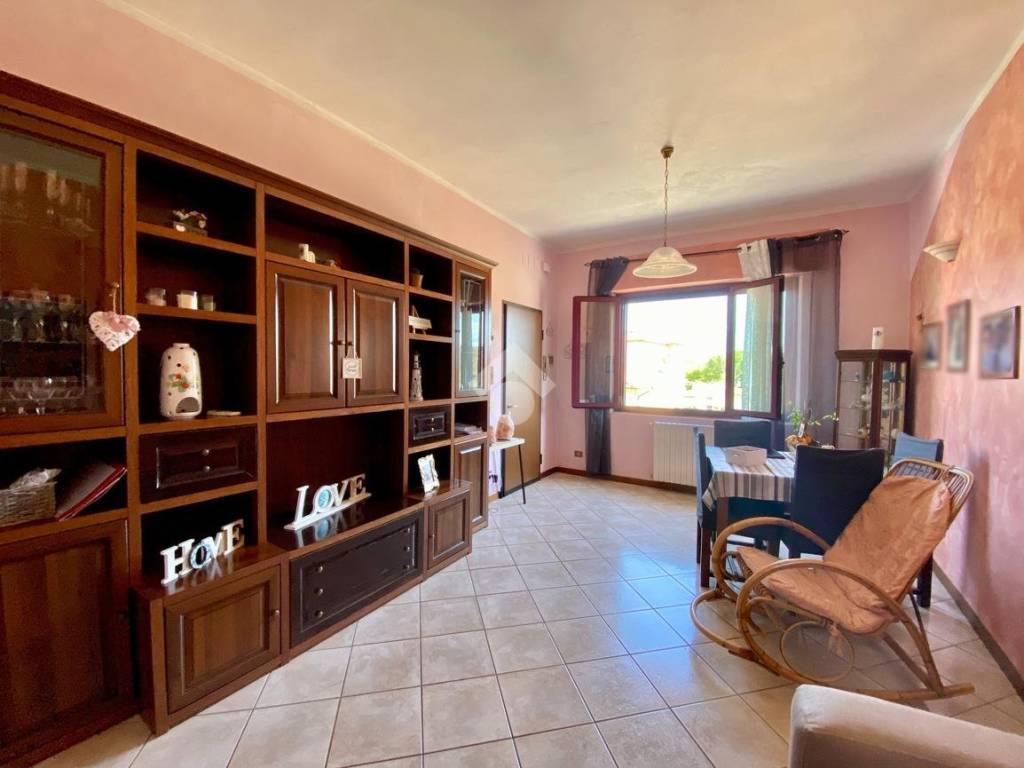 Appartamento a Quarrata in Via Montalbano, 131 - Foto 5