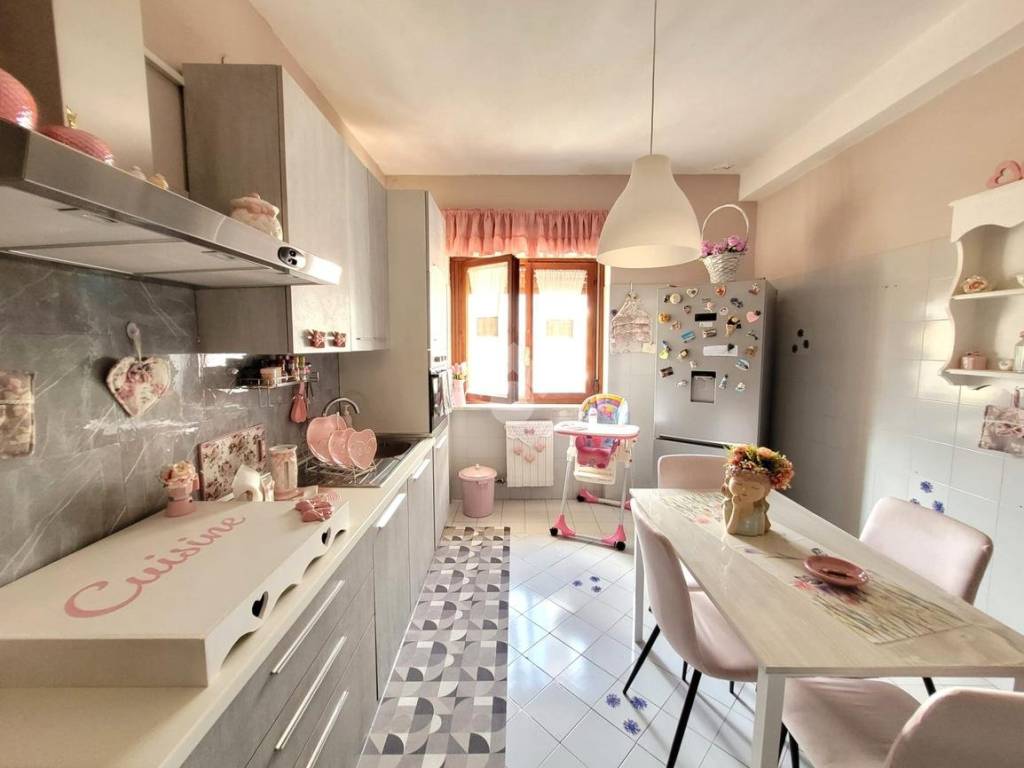 Appartamento a Airola in Via dante alighieri - Foto 5