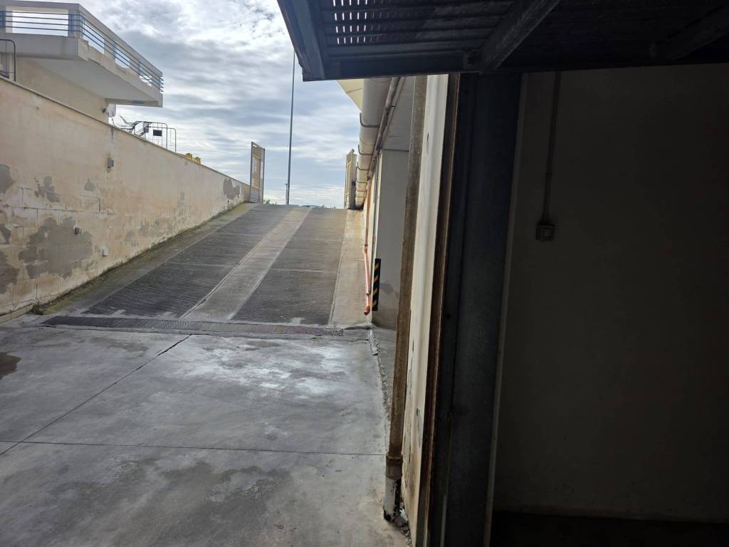 Box / garage a Gallipoli in Lungomare Galileo Galilei, 145 - Foto 3