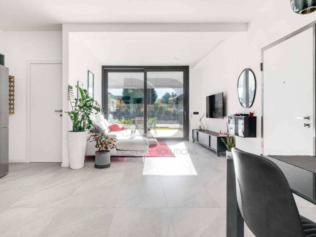 Villa a Gerenzano in Via Bernardino Luini, 4 - Foto 2