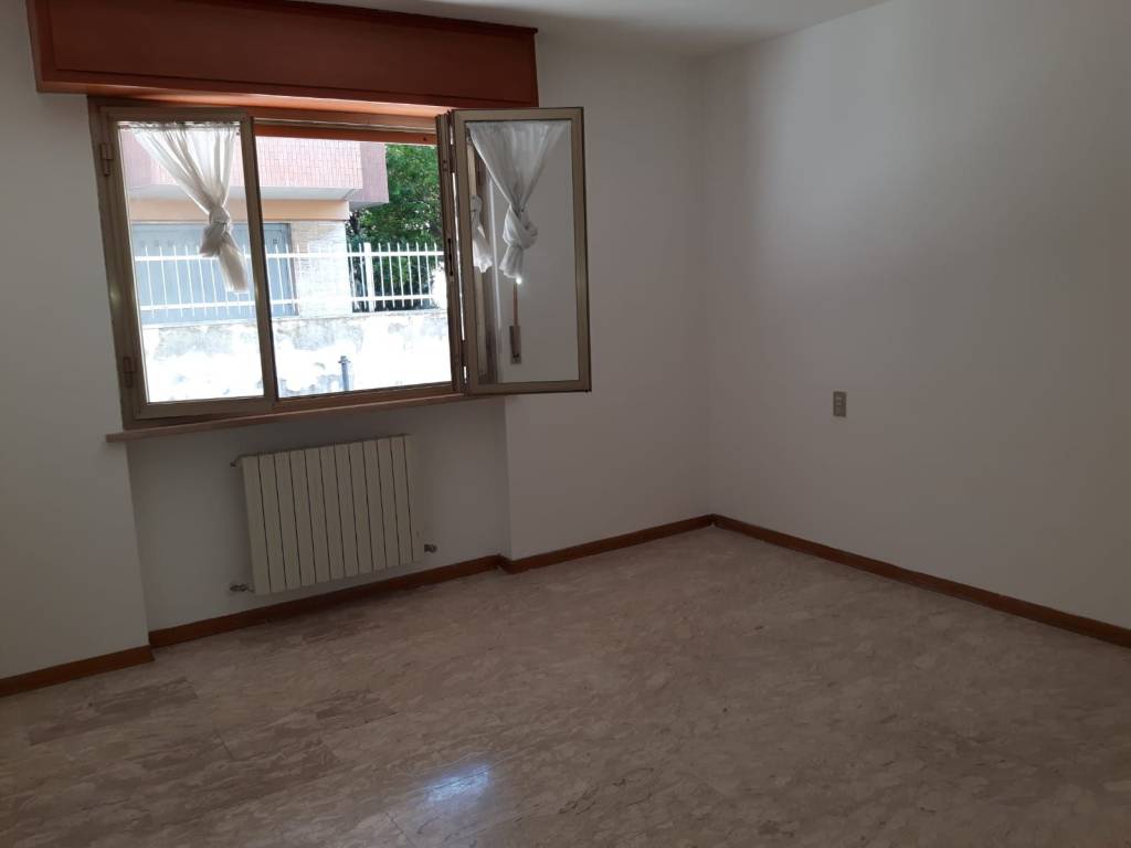 Immobile a Pescara in Viale John Fitzgerald Kennedy - Foto 2