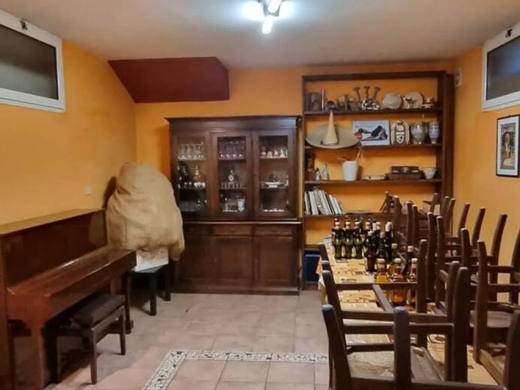 Palazzo / stabile a Afragola in Via Delle Marche - Foto 2