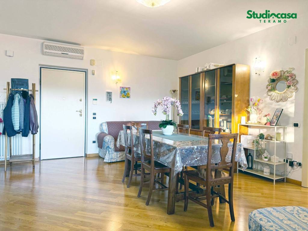 Appartamento a Teramo in Via Giovanni Palatucci - Foto 3