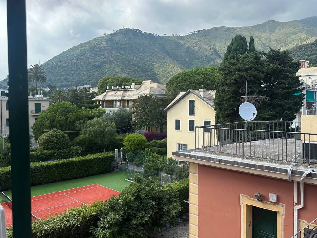 Appartamento a Genova in Viale delle Palme - Foto 2