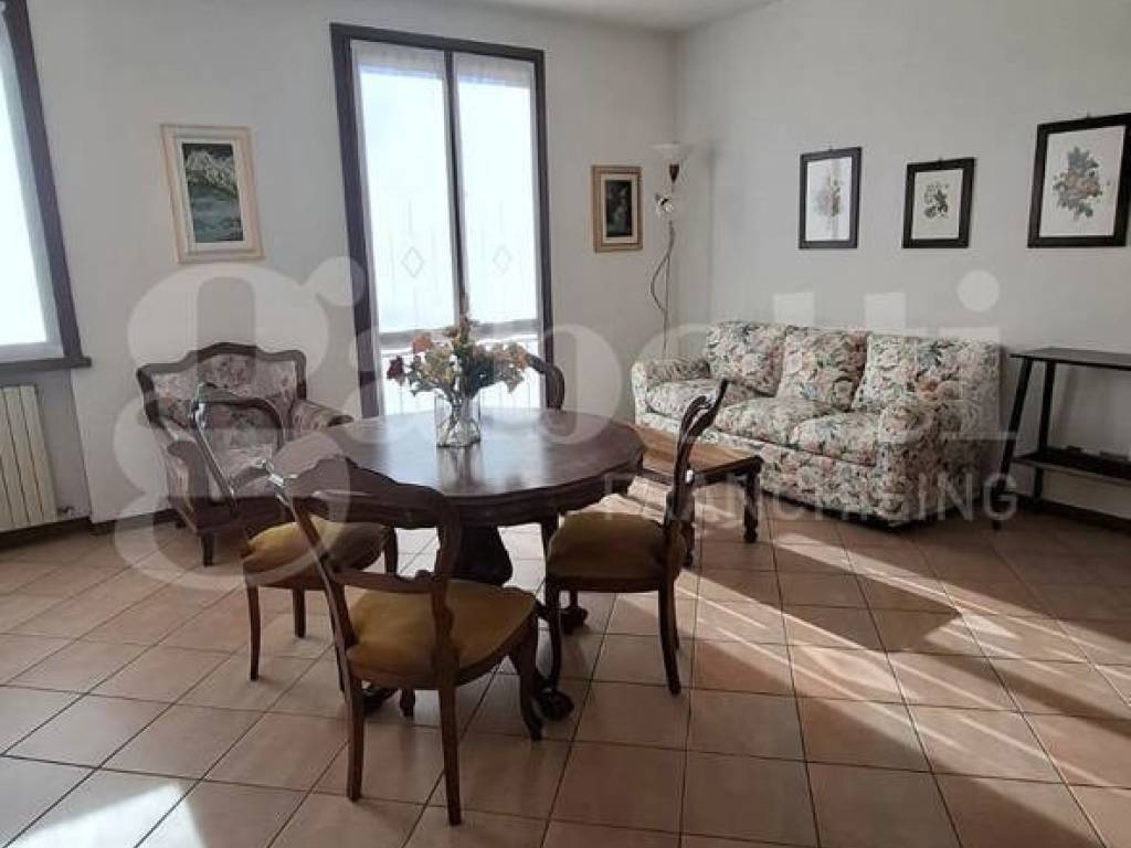 Appartamento a Codogno in VIA G. MAZZINI, 98 - Foto 2