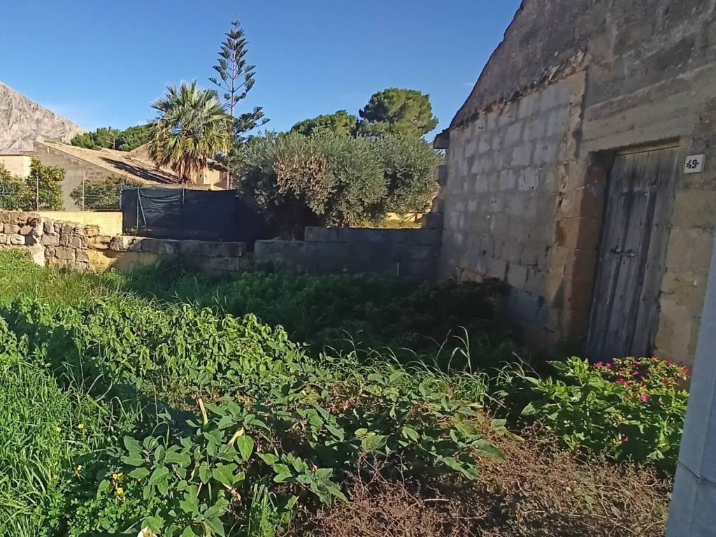 Terreno a Custonaci in Via Baglio Moglibelle - Foto 2