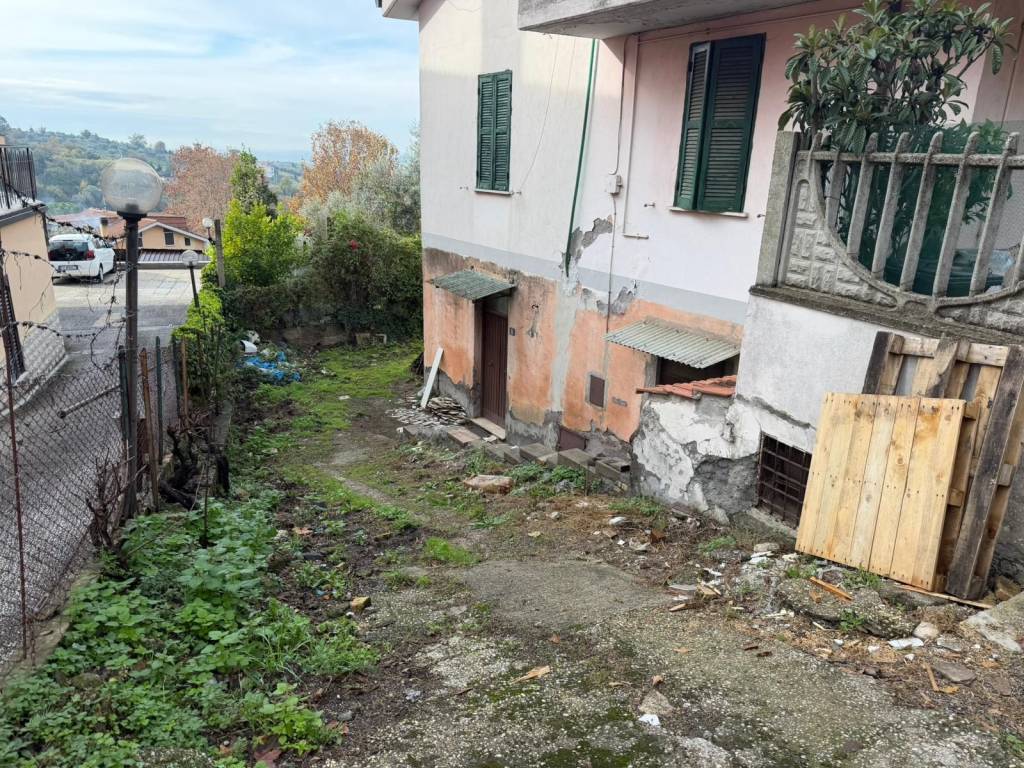 Appartamento a Monterotondo in Via Garigliano, 15 - Foto 2