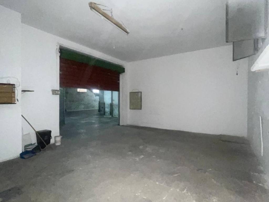 Box / garage a Terni in Via Alessandro Tomassoni - Foto 2