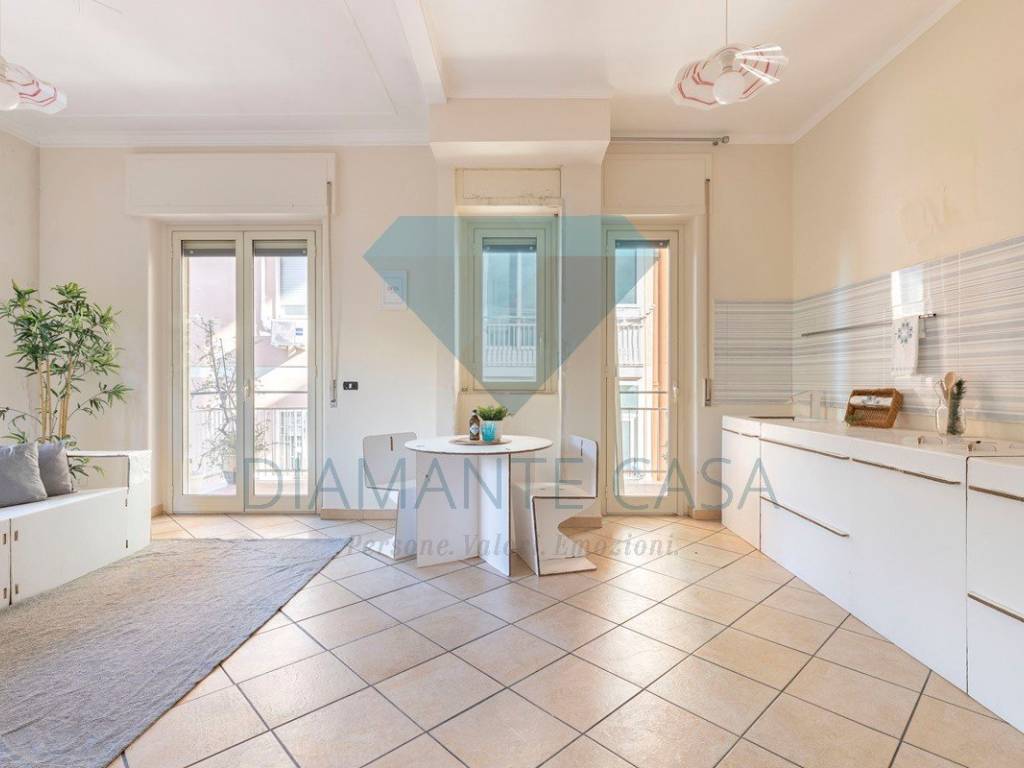 Appartamento a Catania in Via Costanza d'Aragona, 8 - Foto 5