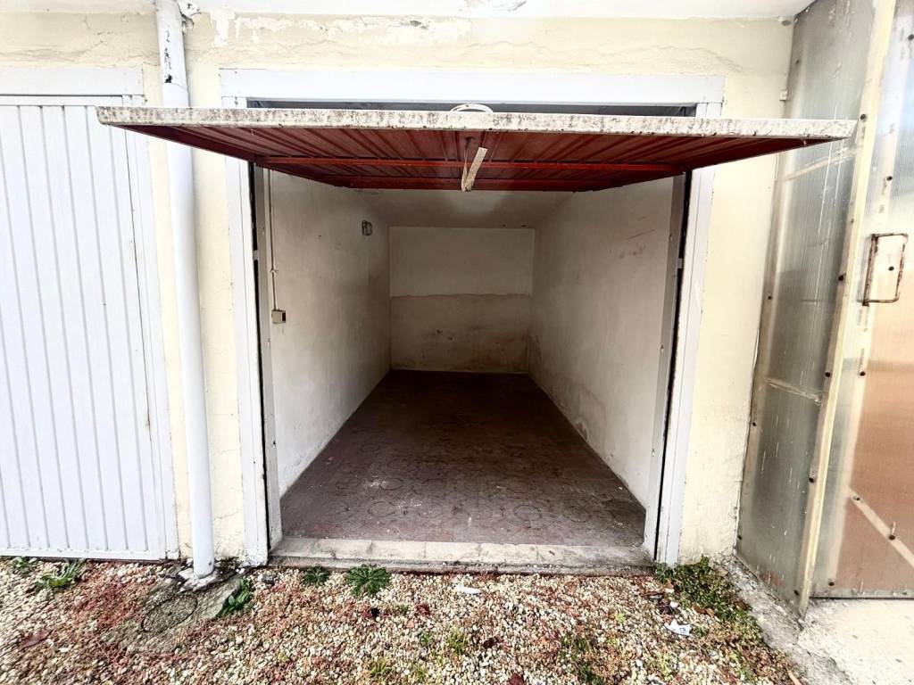 Box / garage a Collegno in Via Leonardo da Vinci - Foto 4