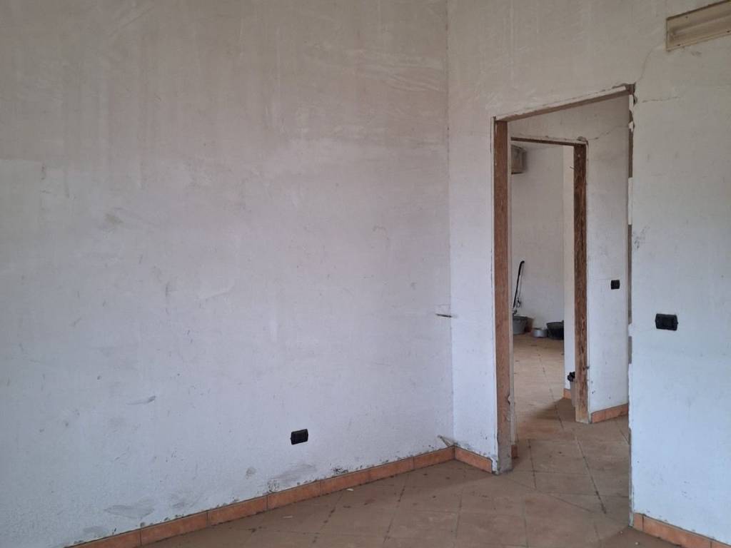Villa a Sezze in Via Bassiano - Foto 4
