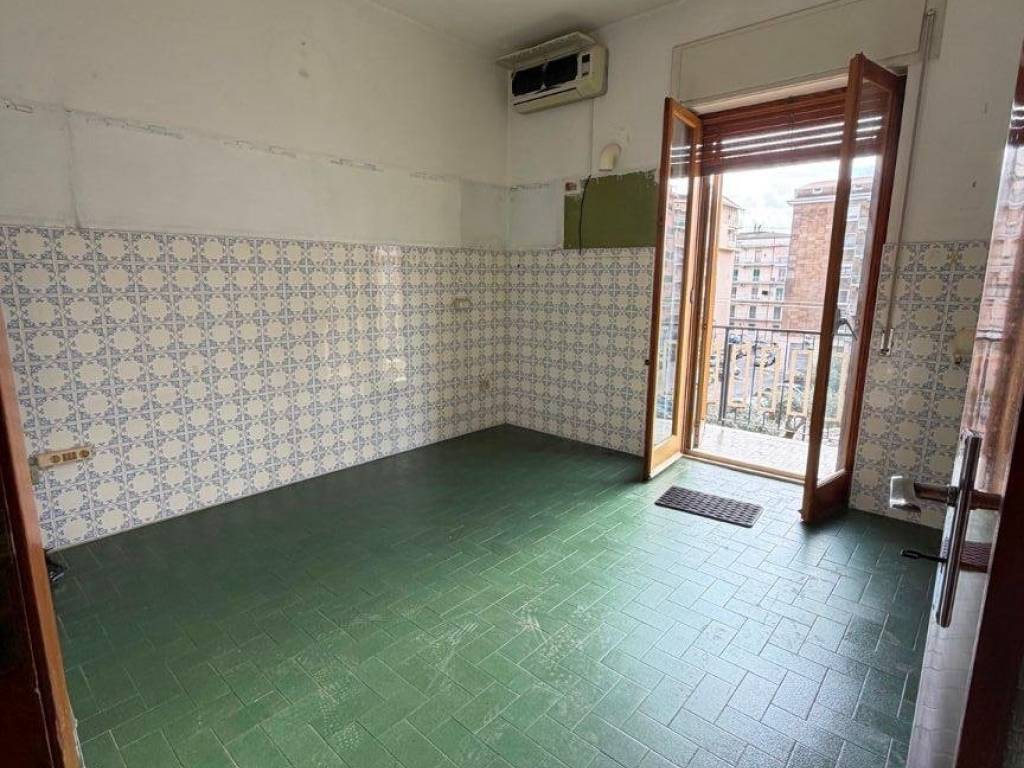 Appartamento a Crotone in Via Antonio Panella - Foto 5