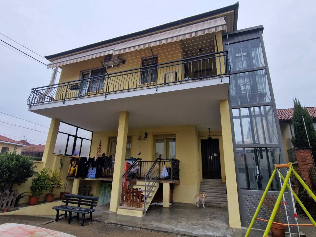 Appartamento a Volpiano in Via Strella, 34 - Foto 2