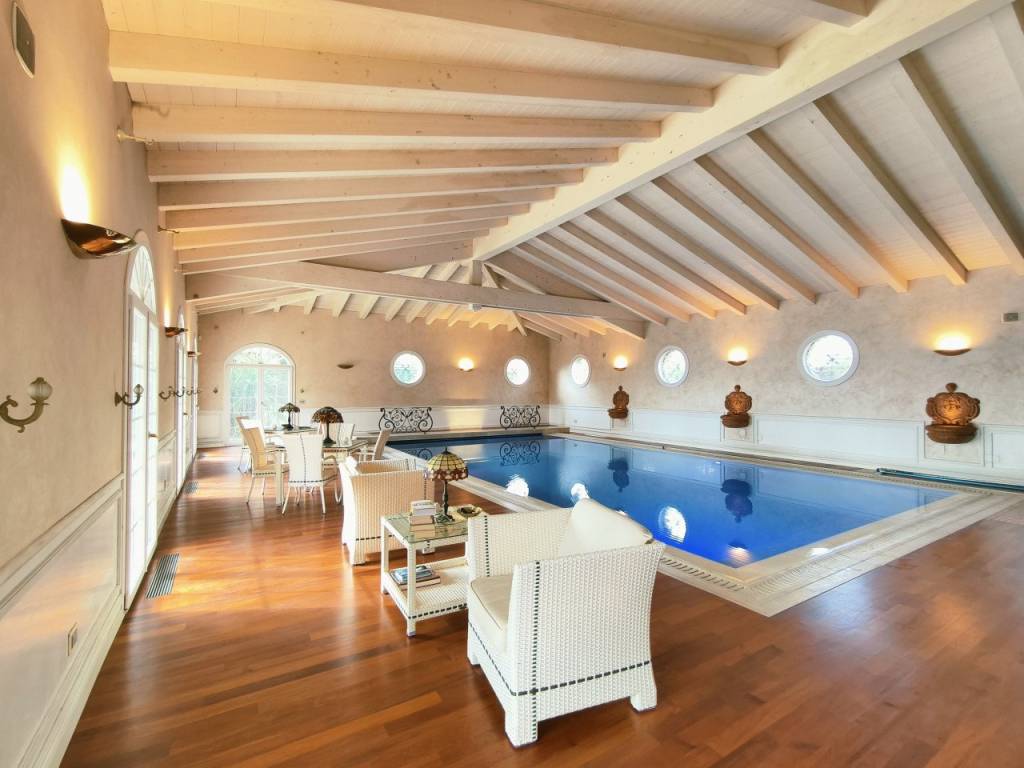 Villa a Badia polesine in Via Benato Vittorio - Foto 5