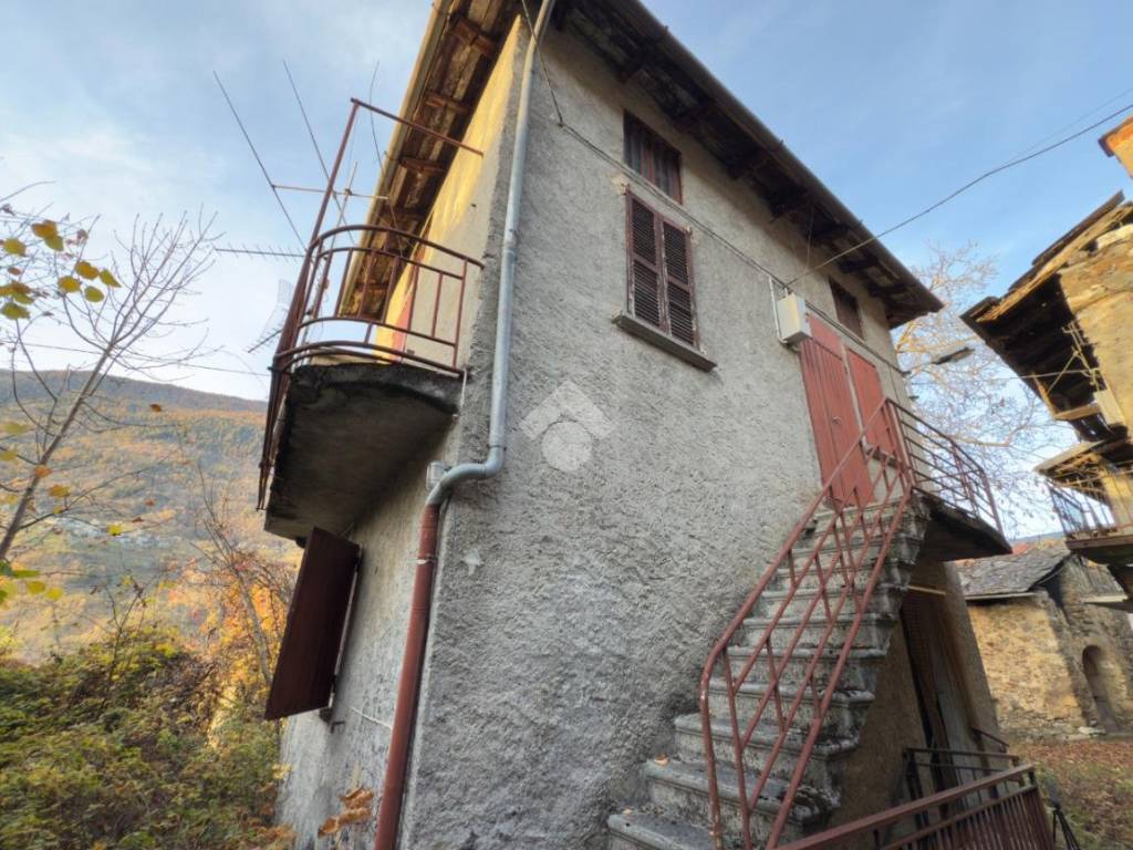 Casa indipendente a Tirano in Via Cologna - Foto 2