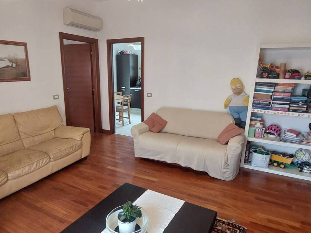 Appartamento a Verona in Via Gianbattista Da Monte, 8 - Foto 4