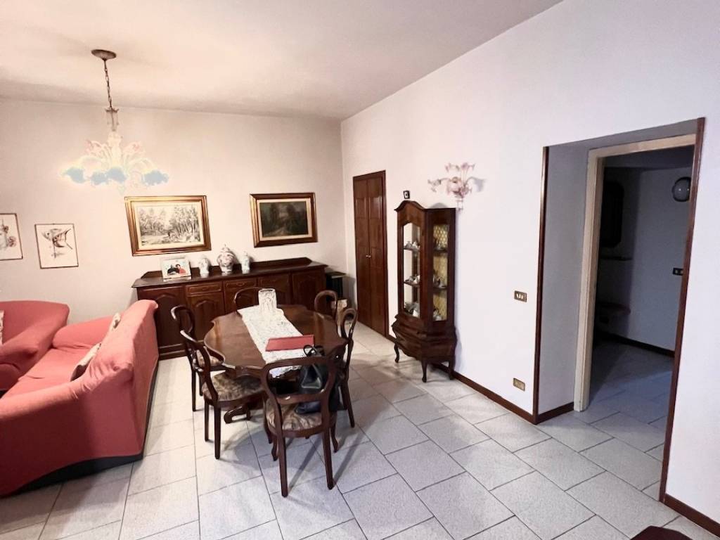 Appartamento a Travagliato in Via Guglielmo Marconi, 21 - Foto 2