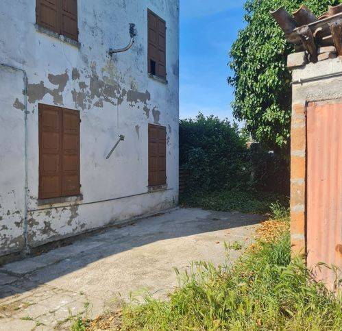 Villa a Motteggiana in Via Fratelli Cervi 1 - Foto 4