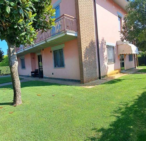 Villa a Gonzaga - Foto 2