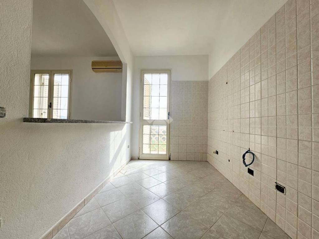 Appartamento a Quartu sant'elena in Via Lago Baratz, 48 - Foto 4