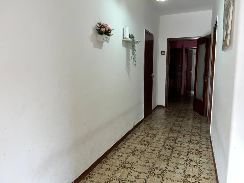 Appartamento a Gravina di catania in Via dell'Autonomia, 11 - Foto 4