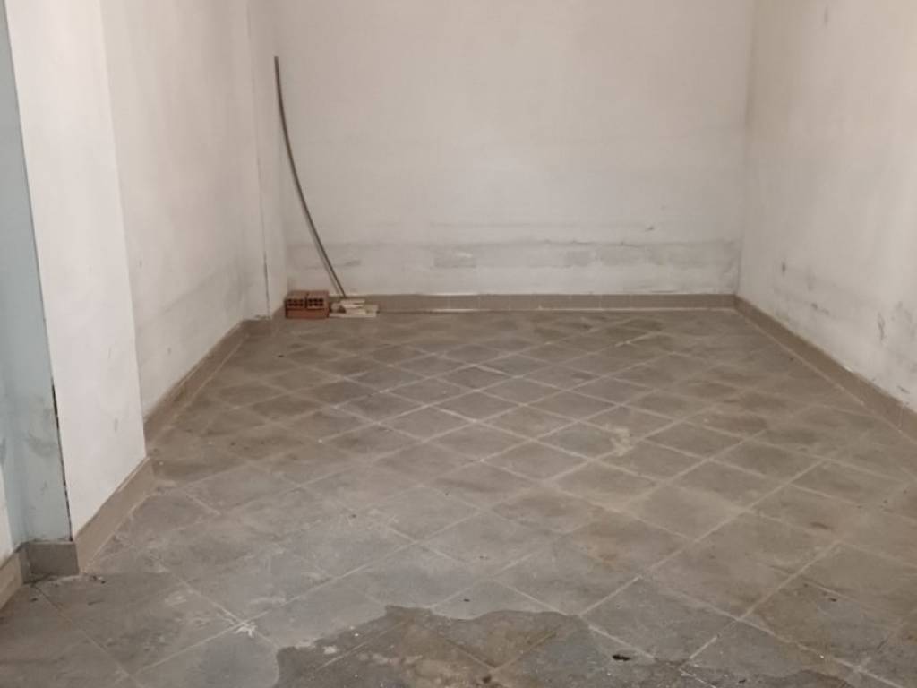 Box / garage a Savigliano in Via Einaudi, 8 - Foto 3