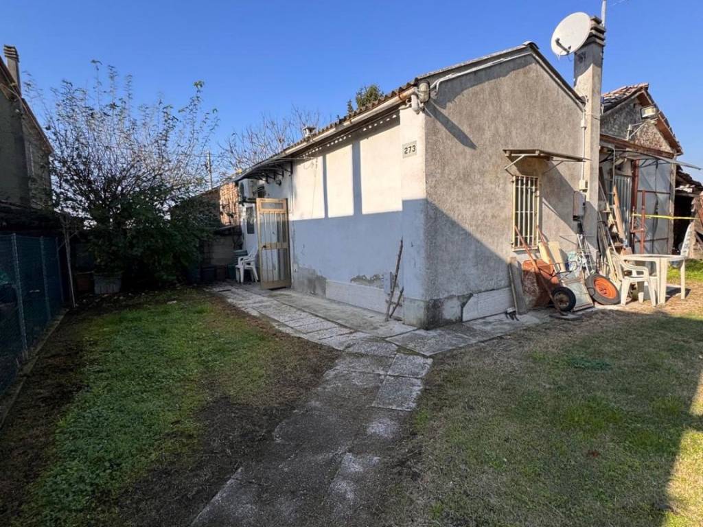Casa indipendente a Ferrara in Via Giovanni Ranuzzi - Foto 3