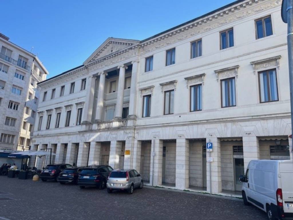 Immobile a Udine in Piazza 20 Settembre 1871 - Foto 3