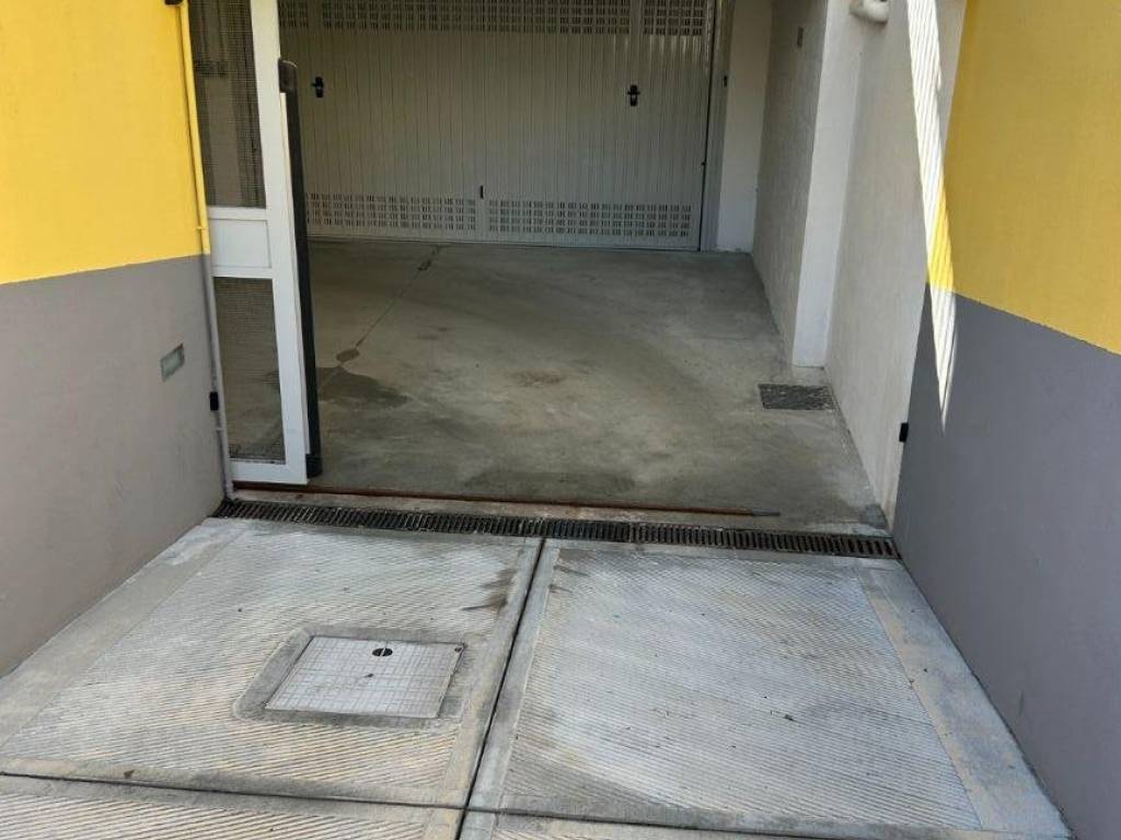 Box / garage a Vado ligure in Via Sabazia - Foto 3