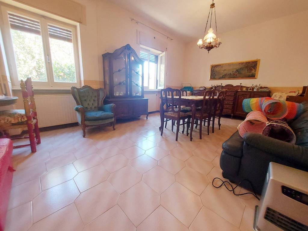 Villa a Grottaferrata in Piazza Giordano Bruno - Foto 2