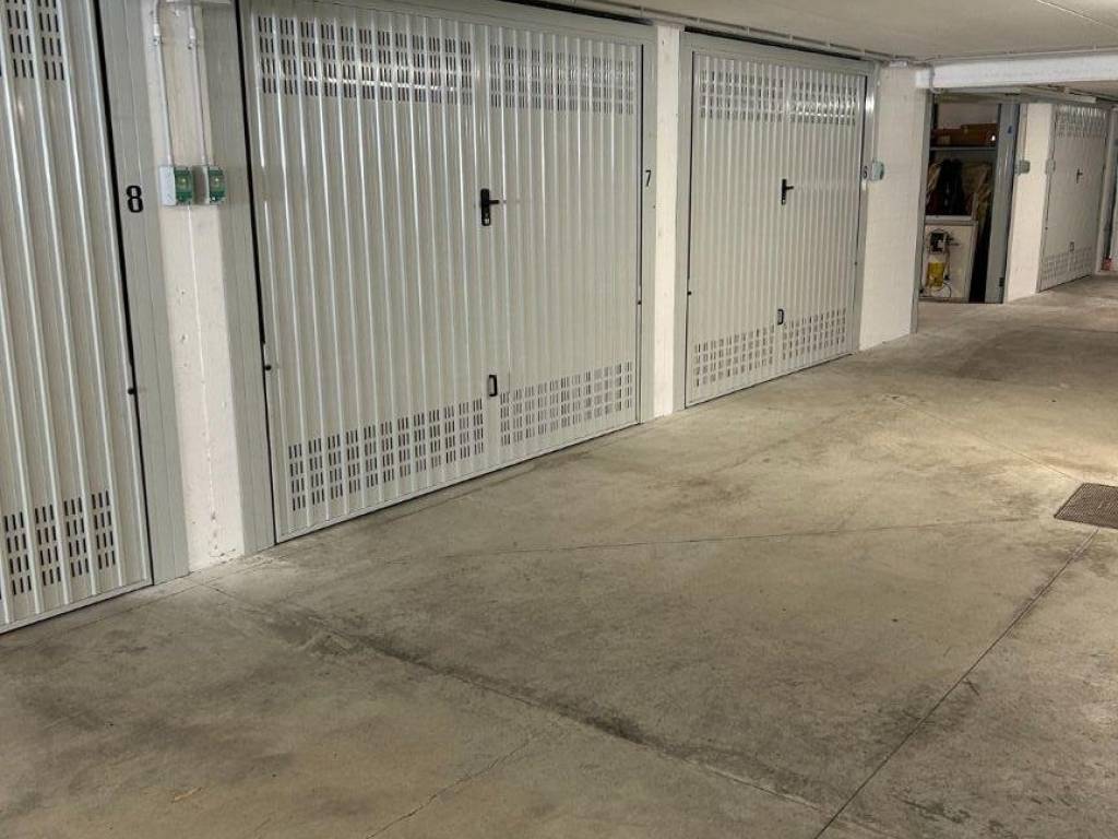 Box / garage a Vado ligure in Via Sabazia - Foto 2