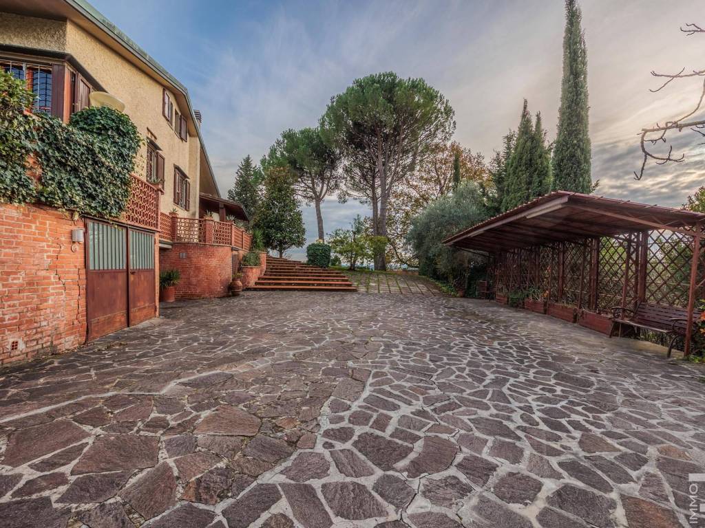 Villa a Santa maria a monte in Via Lungomonte - Foto 2