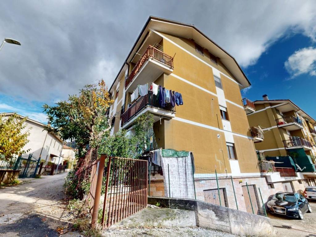 Appartamento a Rieti in Rieti Vazia via Liguria 23 - Foto 2