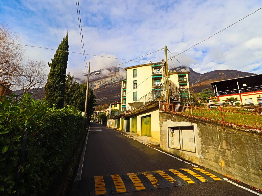 Attico / mansarda a Tremezzina in Via Ugo Ricci, 22 - Foto 2
