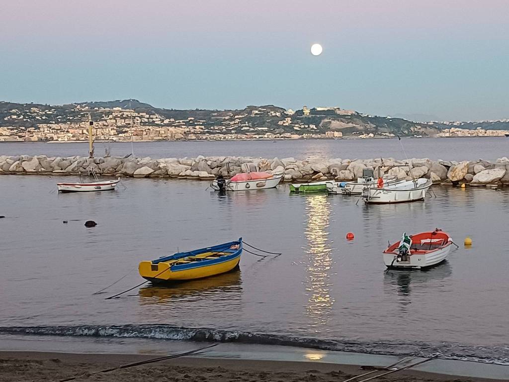 Appartamento a Bacoli in Via Ortensio - Foto 2